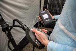 Vango AirBeam Zephyr Tent & Awning Pump -Easy Camp Shop 2021 vango lifestyle essentials zephyr powerebank hi 2